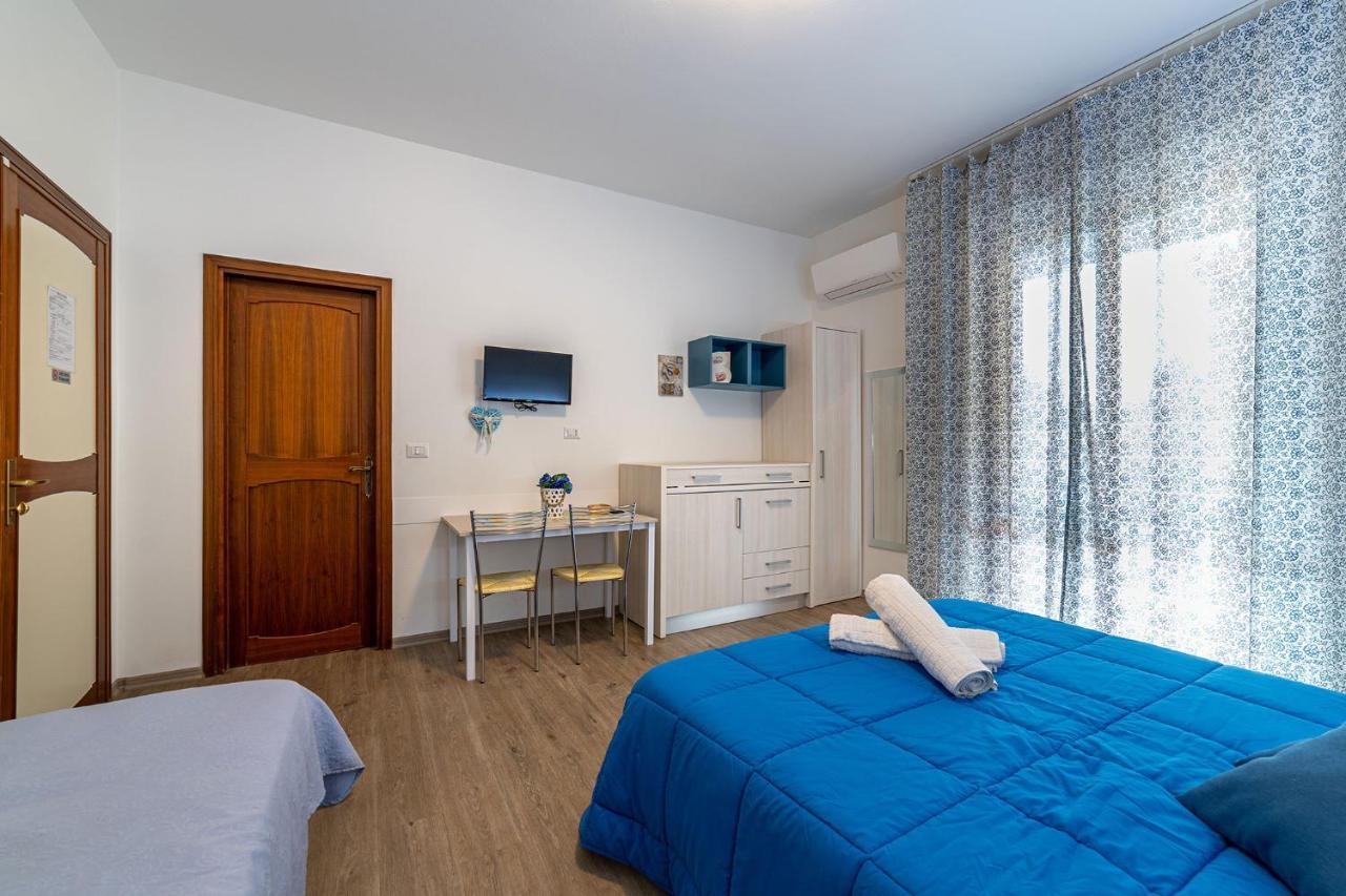 B&B Villa Montreux Rimini Exteriér fotografie