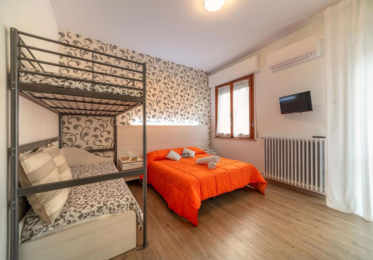 B&B Villa Montreux Rimini Exteriér fotografie