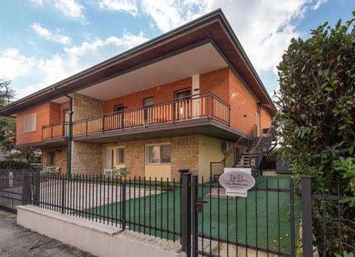 B&B Villa Montreux Rimini Exteriér fotografie