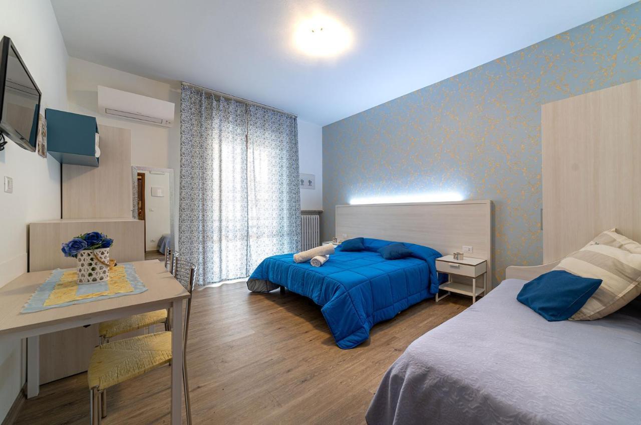 B&B Villa Montreux Rimini Exteriér fotografie